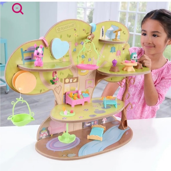 KidKraft Lil Green World Wooden Market Treehouse Play Set with 26 Accessories - Picture 9 of 10